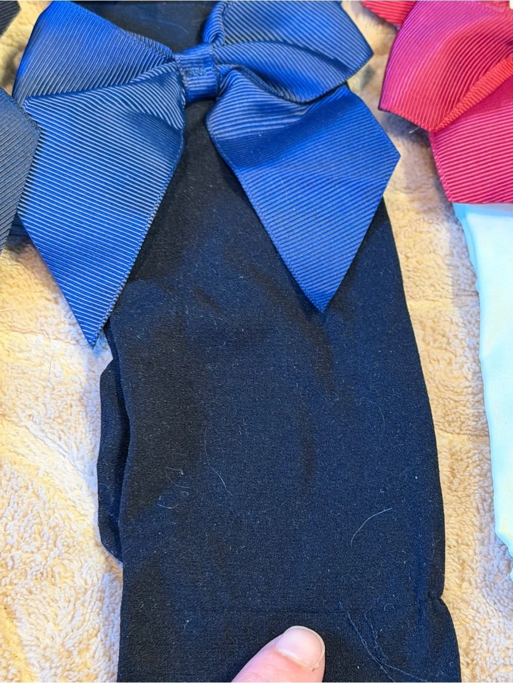 Set of Bow Accent No-Show Socks in Black, Royal Blue & Burgundy